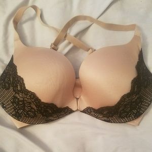 Nude black lace bra vs
